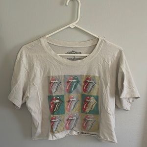 American Eagle The Rolling Stones Cropped White shirt